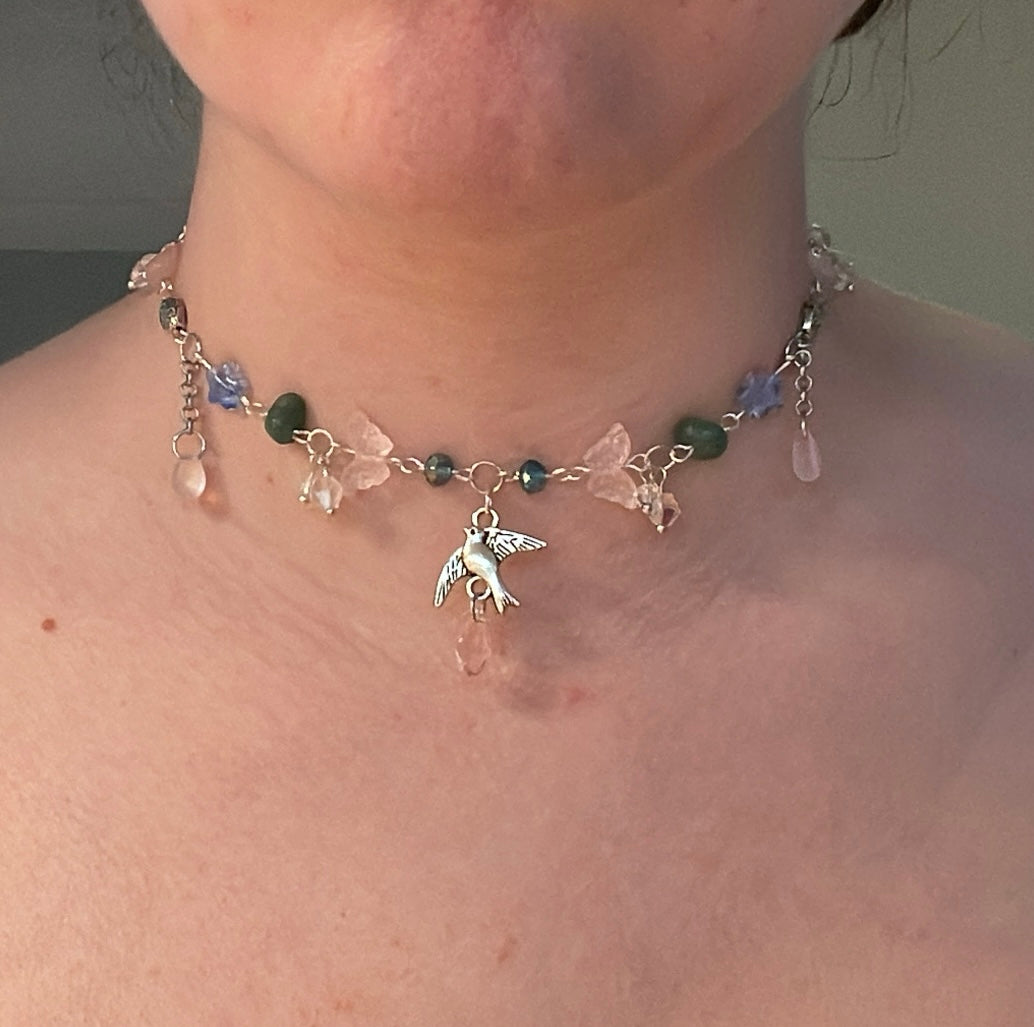 Dusk flight choker