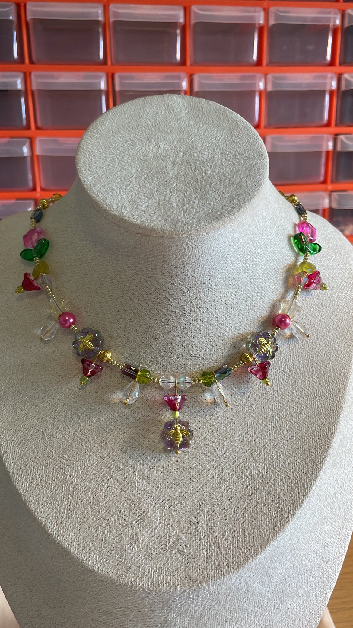 Honeybee and snapdragon necklace