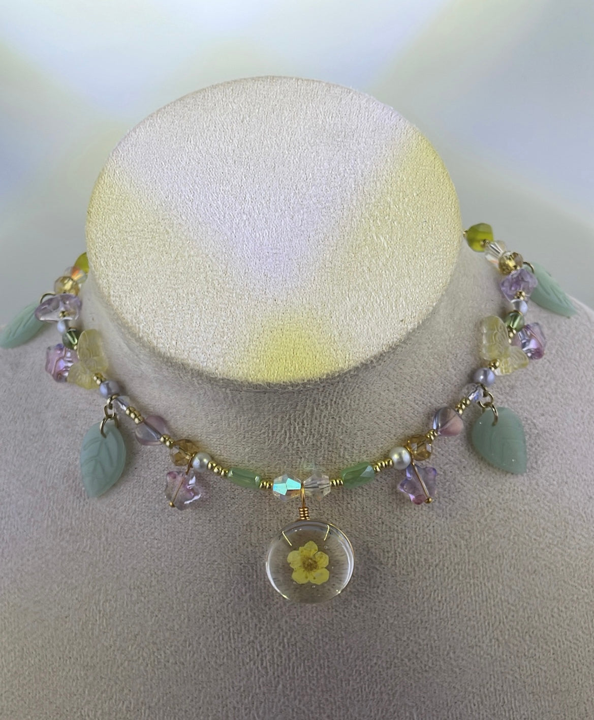 Sunshine flower, purple stars choker