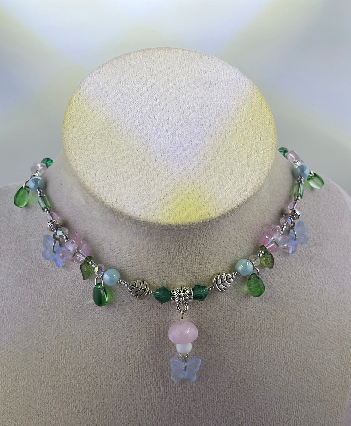 Blushing mushroom choker
