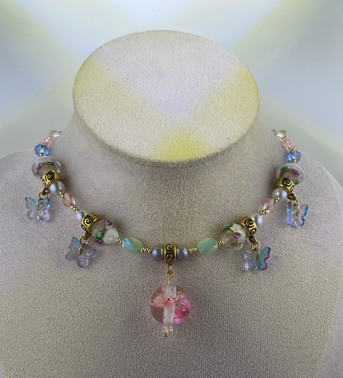 Frozen pink bloom choker