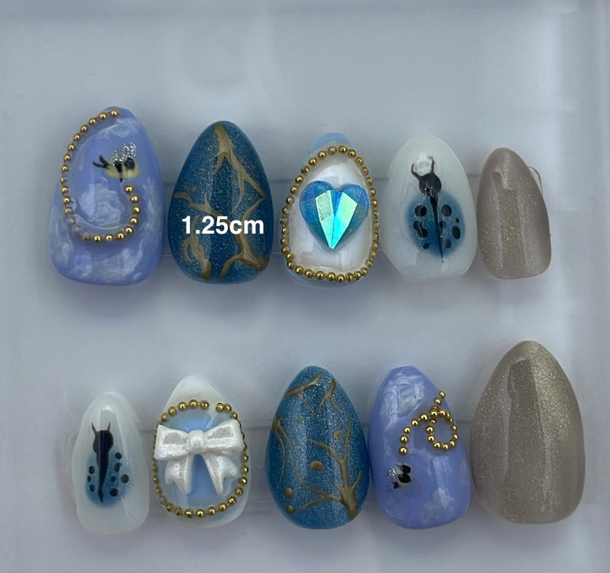 Blue bliss press on nails