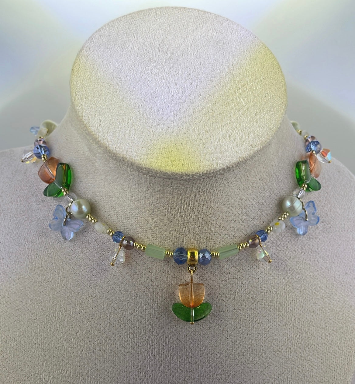 Dusk tulip and butterflies choker