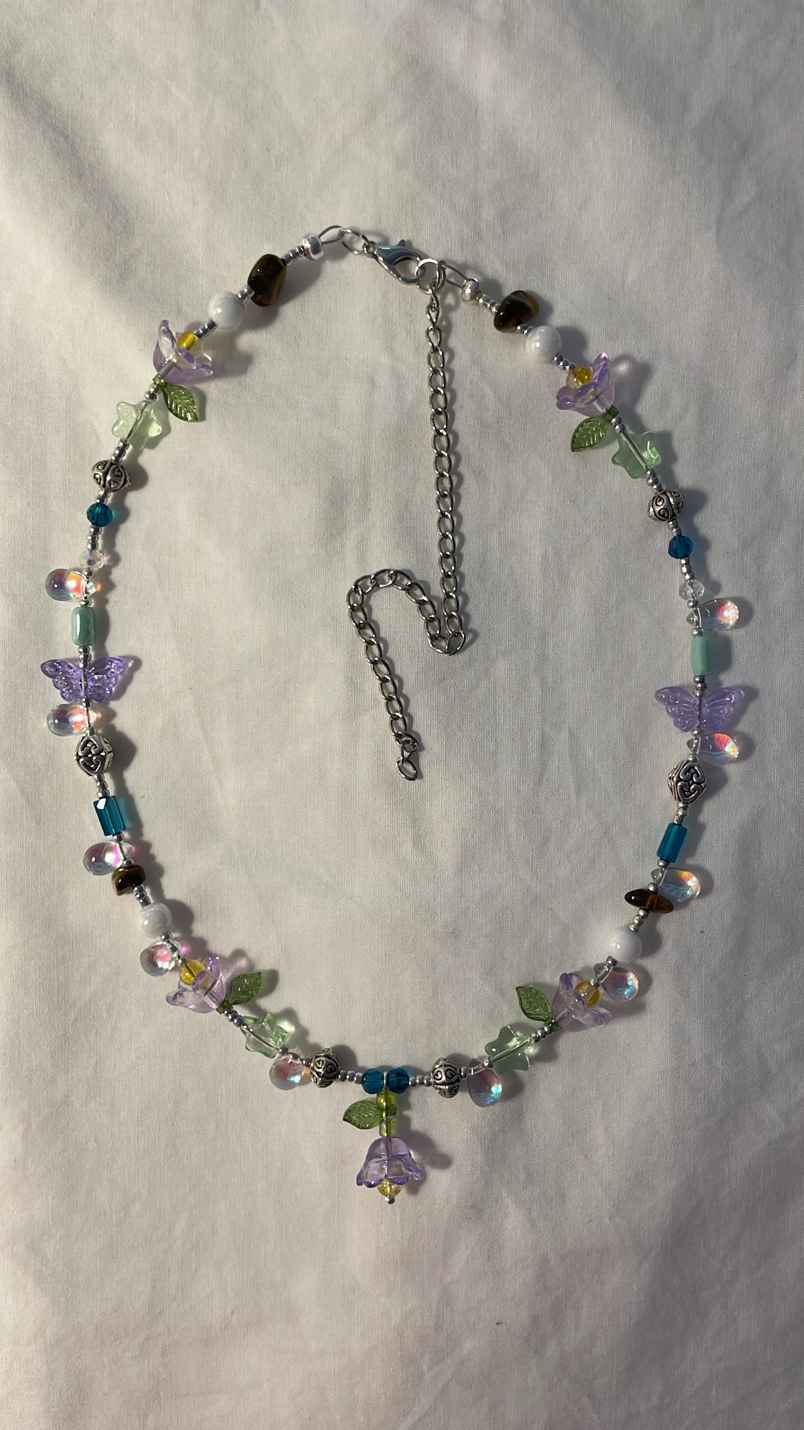 Twilight petals necklace