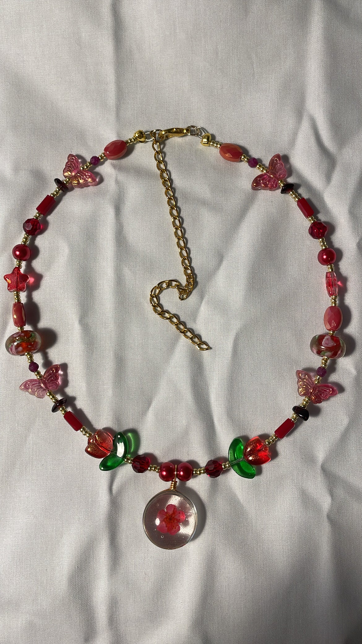 Isabella pressed flower necklace