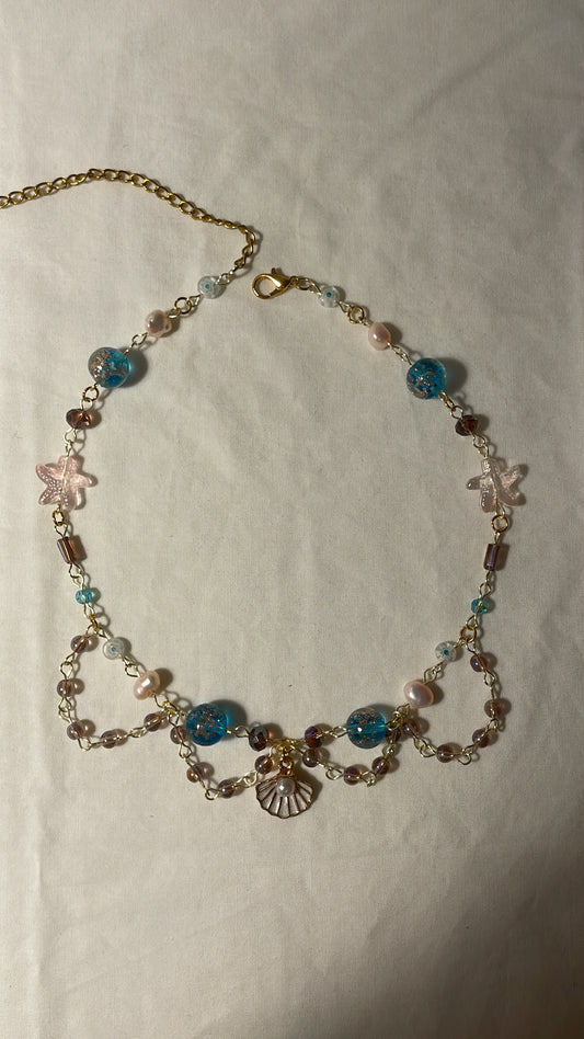 Clam in the sand necklace