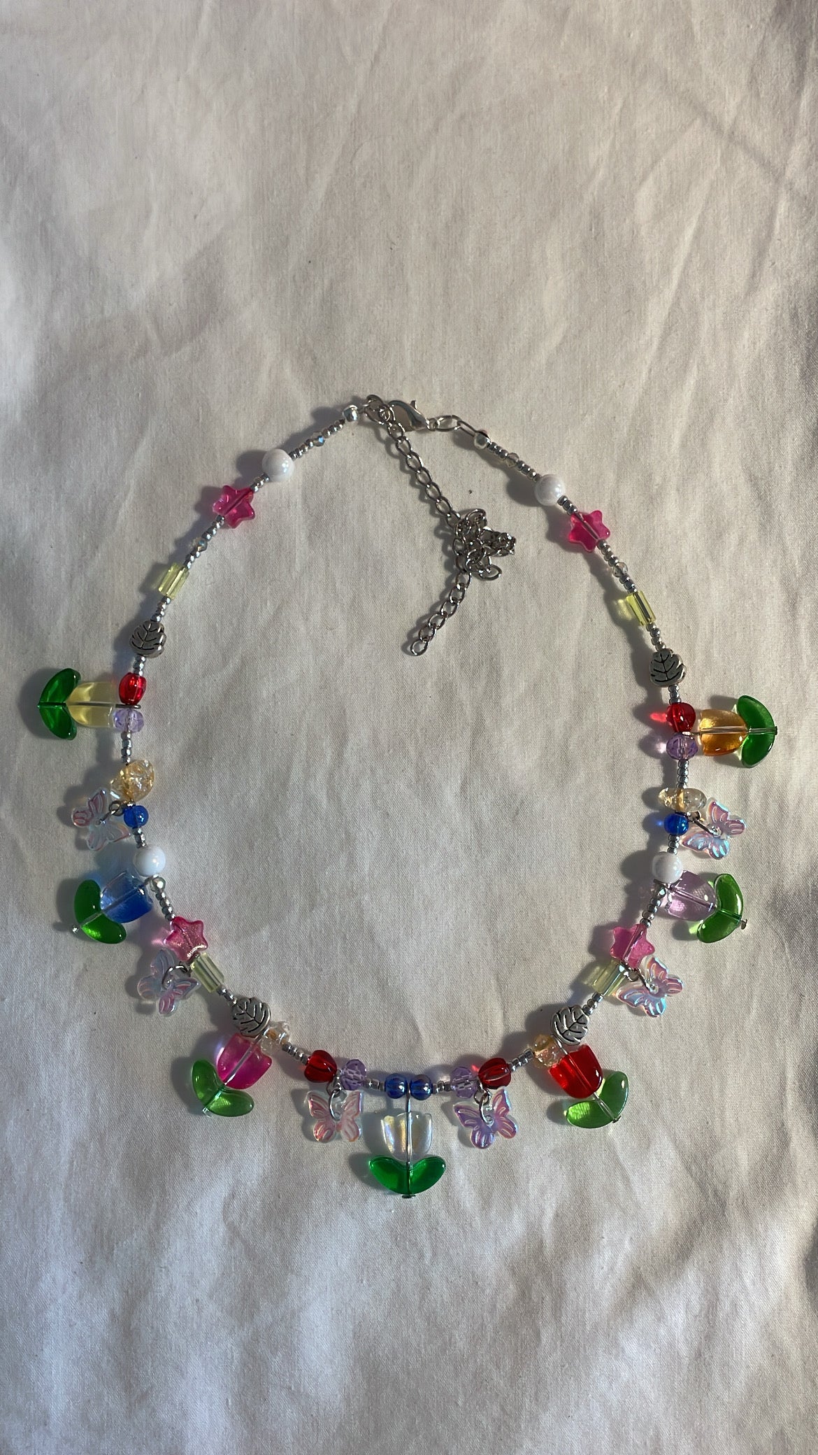 Tulip bunch necklace