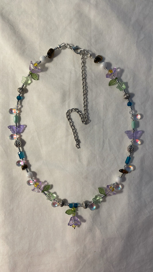 Twilight petals necklace
